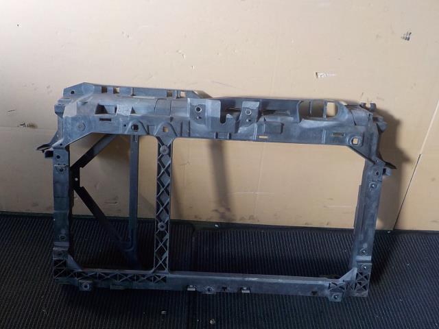 【中古】中古部品 デミオ DE5FS ラジエータコアサポート 【3260200000-251112000117180】