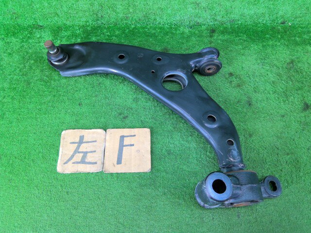 【中古】中古部品 アテンザ GJ2FP 左フロントロアアーム 【3330990100-251008000851740】
