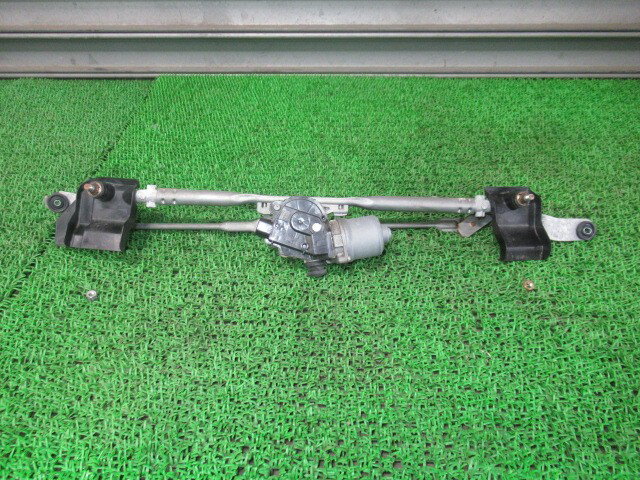 【中古】中古部品 ハスラー MR31S フロントワイパーモーター 【3330540100-250922000761600】