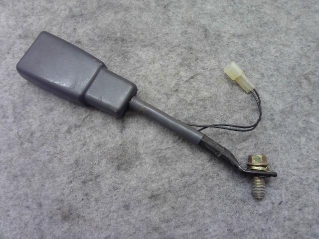 【中古】中古部品 ハイゼット S210P シートベルト 【3310550000-251031000477150】