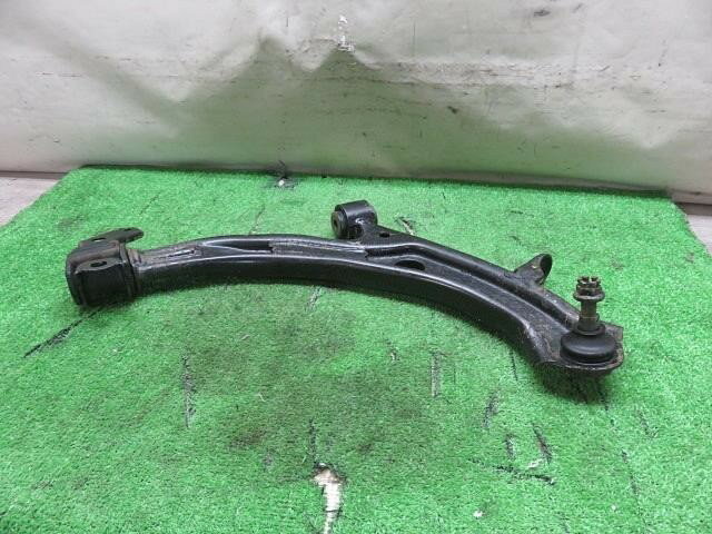 【中古】中古部品 ザッツ JD2 右フロントロアアーム 【3330380100-000031028651720】