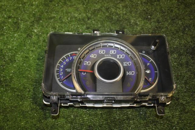 【中古】中古部品 ライフ JC1 スピードメーター 【3330950100-000053111161400】