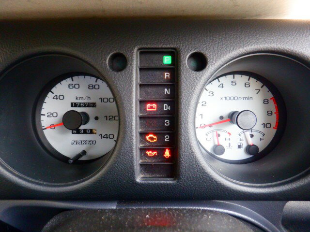 【中古】中古部品 ネイキッド L760S スピードメーター 【3340140100-000025283561400】