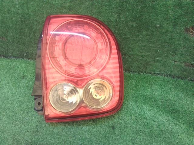 【中古】中古部品 ラパン HE22S 右テールランプ 【3260240000-251117000115500】