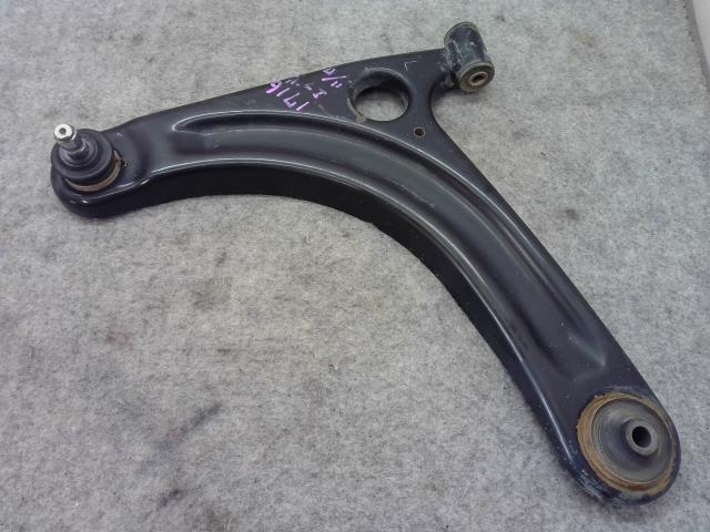 【中古】中古部品 エブリィ DA64V 左フロントロアアーム 【3310550000-251107001851740】