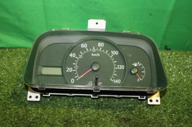 【中古】中古部品 サンバー TV2 スピードメーター 【3330950100-000052270161400】