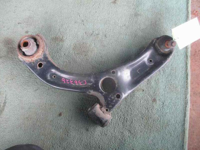 【中古】中古部品 ミラ L275S 左フロントロアアーム 【3340030100-202445400051741】