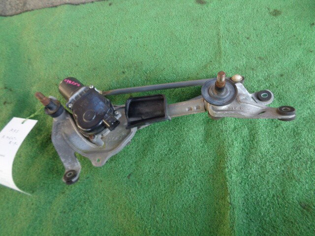 【中古】中古部品 ステップワゴン RK5 フロントワイパーモーター 【3340030100-136296500061601】