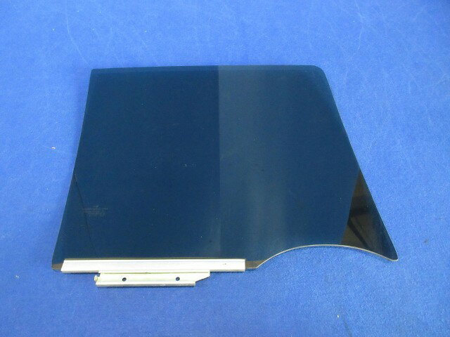 【中古】中古部品 エッセ L235S 左リアドアガラス 【3310590000-202511056213430】