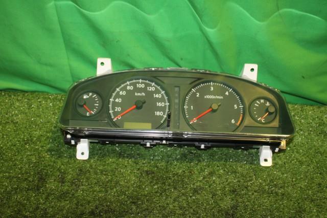 【中古】中古部品 セドリック QJY31 スピードメーター 【3330950100-000052281061400】