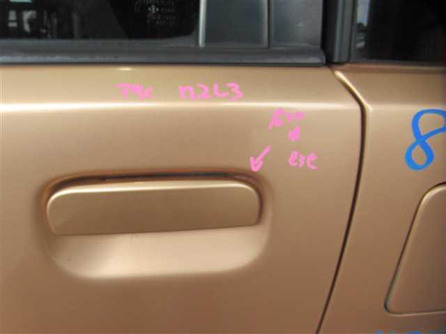 【中古】中古部品 eKワゴン H81W アウターハンドル 【3500080000-251111000217251】