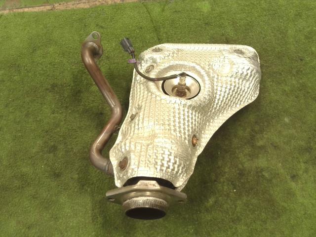 【中古】中古部品 プリウス ZVW52 エキゾーストマニホールド 【3310200100-000022381920160】