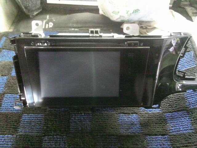 【中古】中古部品 シャトル GP7 カーナビゲーション 【3330220100-251120000361310】