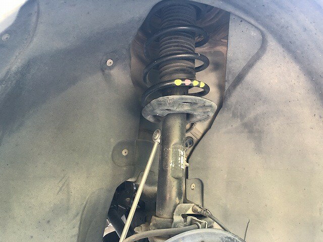 【中古】中古部品 VW ザ・ビートル 16CBZ 左フロントストラット 【3310070100-0000Y0773150210】