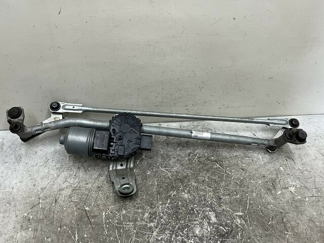 【中古】中古部品 VW ザ・ビートル 16CBZ フロントワイパーモーター 【3310070100-0000Y0773161600】