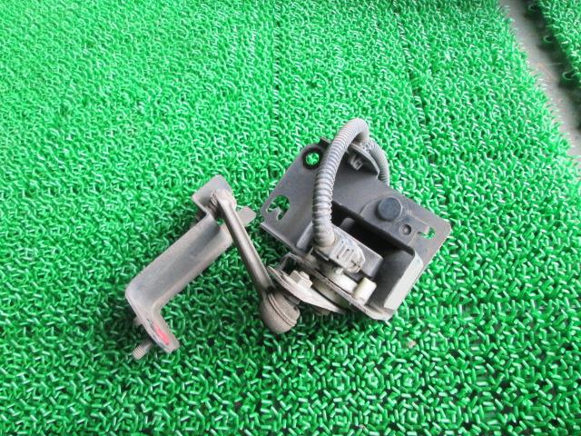 【中古】中古部品 エブリィ DA17W ハイトコントロールセンサー 【3310190100-000255009861460】