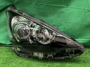 【中古】中古部品 アクア NHP10 右ヘッドランプ 【3330240100-002025626810800】