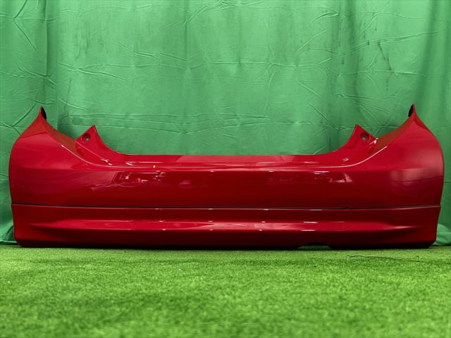 【中古】中古部品 アクア NHP10 リアバンパー 【3330240100-002025627915100】