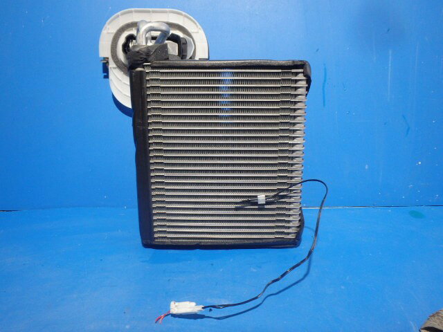 【中古】中古部品 ラフェスタ B30 A/Cクーリングユニット 【3331010800-000023728860800】