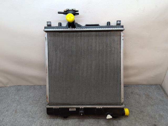 【中古】中古部品 AZワゴン MJ23S ラジエータ 【3310550000-251117002720400】
