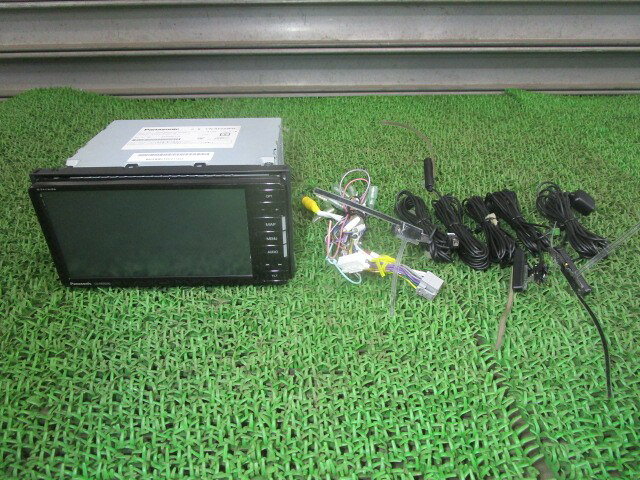 【中古】中古部品 ムーヴ LA100S カーナビゲーション 【3330540100-250911001061310】