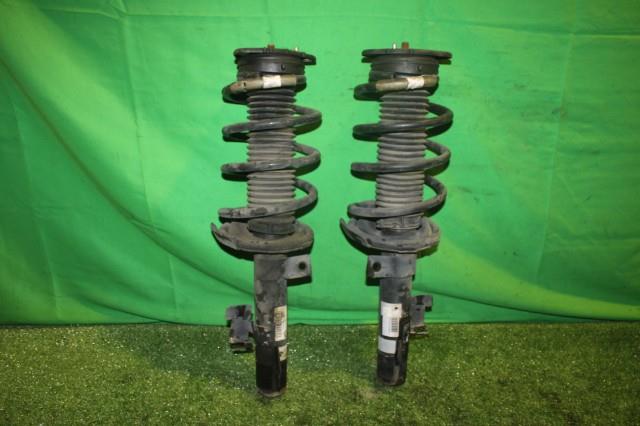 【中古】中古部品 プレマシー CREW 左フロントストラット 【3330950100-000054080150210】