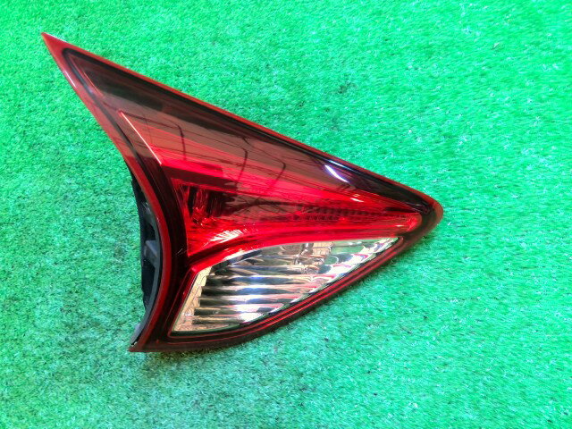 【中古】中古部品 CX−5 KE2AW 左フィニッシャーパネル 【3260240000-251126000115220】