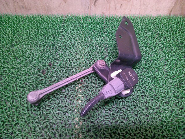 【中古】中古部品 N−WGN JH1 ハイトコントロールセンサー 【3330660100-000025307061460】
