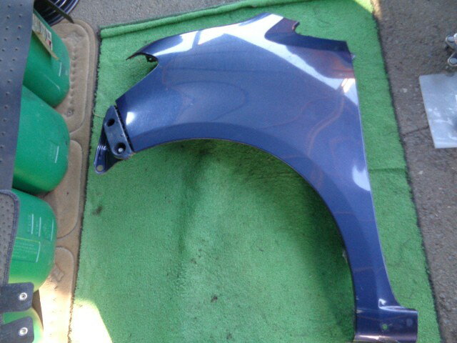 【中古】中古部品 タントエグゼ L455S 左フロントフェンダー 【3340030100-001792000010701】