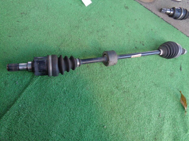 【中古】中古部品 パレット MK21S 右フロントドライブシャフト 【3340030100-440361000042101】