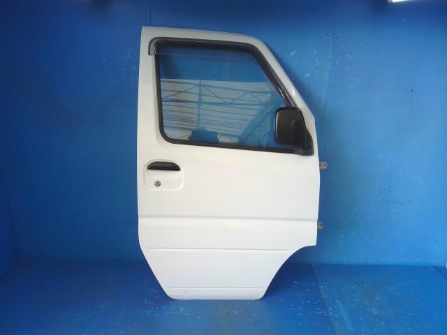 【中古】中古部品 ミニキャブ U62T 右フロントドア 【3310550000-251014000313100】