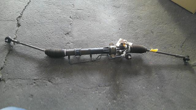 【中古】中古部品 パジェロイオ H77W ステアリングギアボックス 【3500080000-251110000243200】