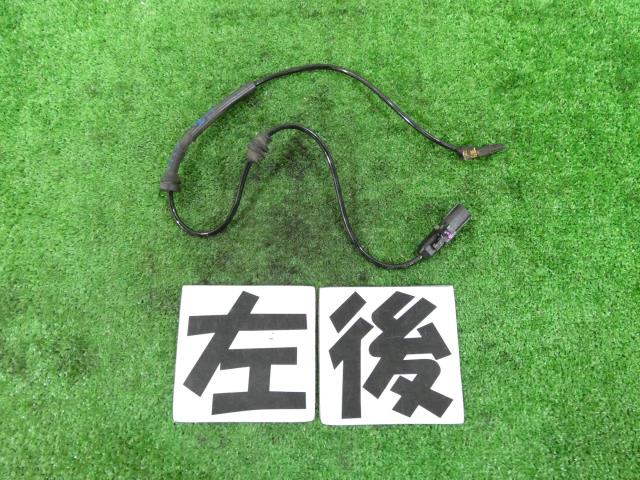 【中古】中古部品 ルノー ルーテシア RM5M ABSセンサー 【3260250000-000025171463453】