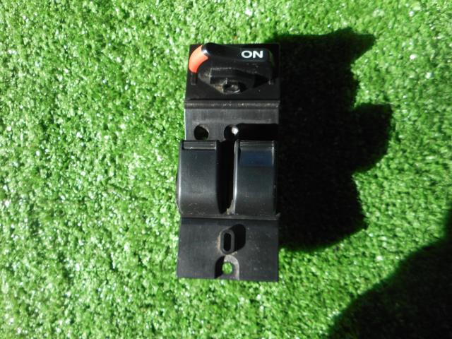 【中古】中古部品 バモス HM2 パワー