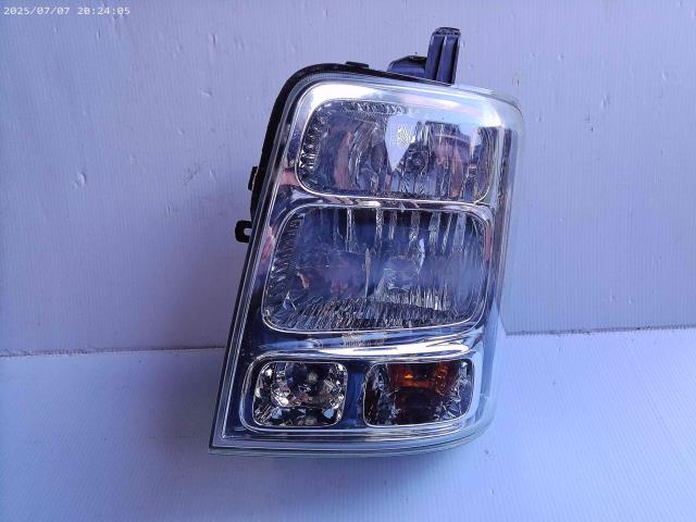 【中古】中古部品 エブリィ DA64W 右ヘッドランプ 【3100430000-251223000110800】