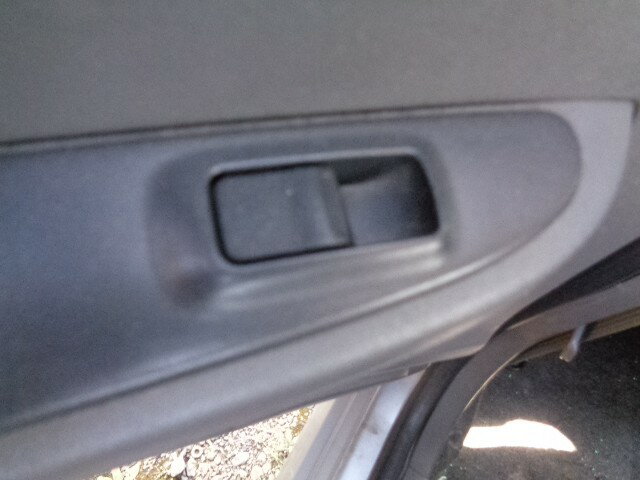 【中古】中古部品 R2 RC1 パワーウインドウスイッチ 【3340030100-049430000061901】