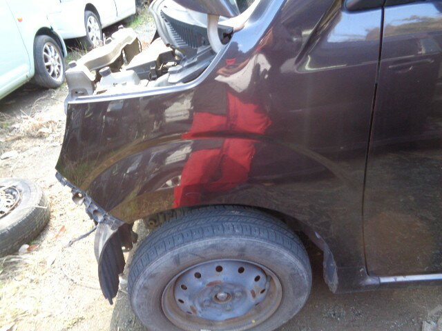 【中古】中古部品 モコ MG33S 左フロントフェンダー 【3340030100-146227000010700】