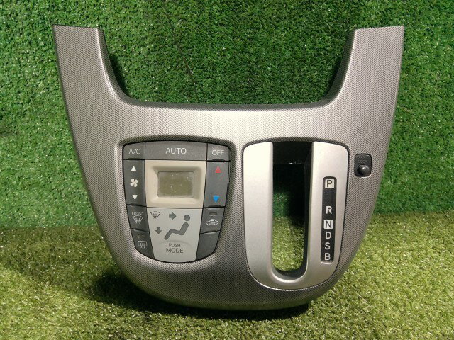 【中古】中古部品 ステラ LA100F A/Cスイッチパネル 【3260300000-251226000560900】