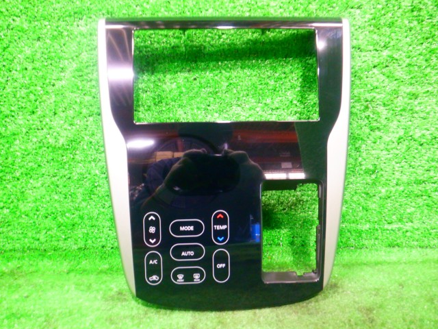 乐天商城 - 【中古】中古部品 デイズ B21W A/Cスイッチパネル 【3340140100-000025314260900】