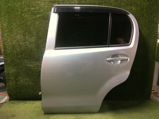 【中古】中古部品 ブーン M610S 左リアドア 【3260460000-260109000213400】