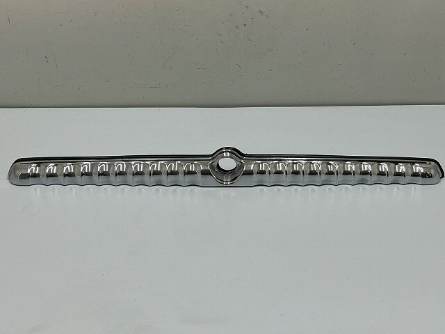 【中古】中古部品 ジャガー XJシリーズ JLD プロテクター・モール(ドア以外) 【3310070100-0000Y0776218501】