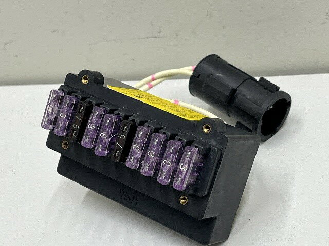 【中古】中古部品 ジャガー XJシリーズ JLD ヒューズボックス 【3310070100-0000Y0776267801】