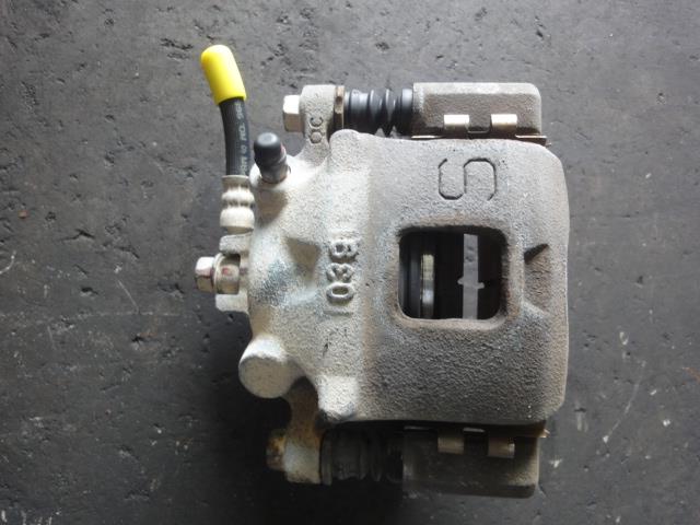【中古】中古部品 ワゴンR MC21S 左フロントキャリパー 【3340220100-001290350244360】