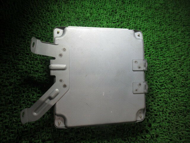 【中古】中古部品 R2 RC1 エンジンコンピューター 【3330540100-251112001063100】