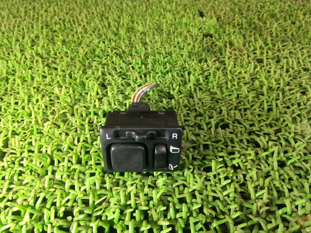 【中古】中古部品 KEI HN22S ドアミラースイッチ 【3330540100-251205000161850】
