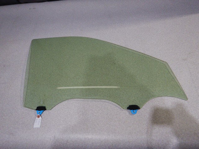 【中古】中古部品 キックス P15 右フロントドアガラス 【3330810100-260126000313130】