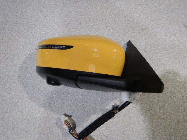 【中古】中古部品 キックス P15 右サイドミラー 【3330810100-260126000313500】