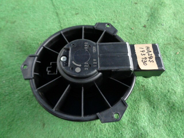 【中古】中古部品 アルト HA24S ヒーターブロアモーター 【3340030100-19373000006...