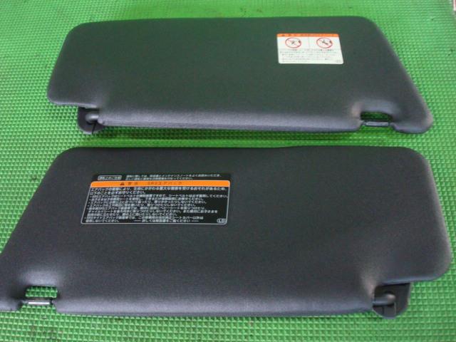 【中古】中古部品 bB QNC20 サンバイザー 【3340220100-001220103377350】
