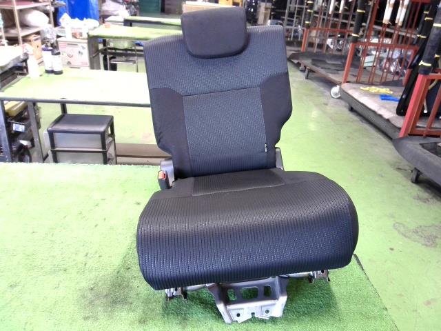 【中古】中古部品 ムーヴ LA150S リアシート 【3310200100-000015327770801】
